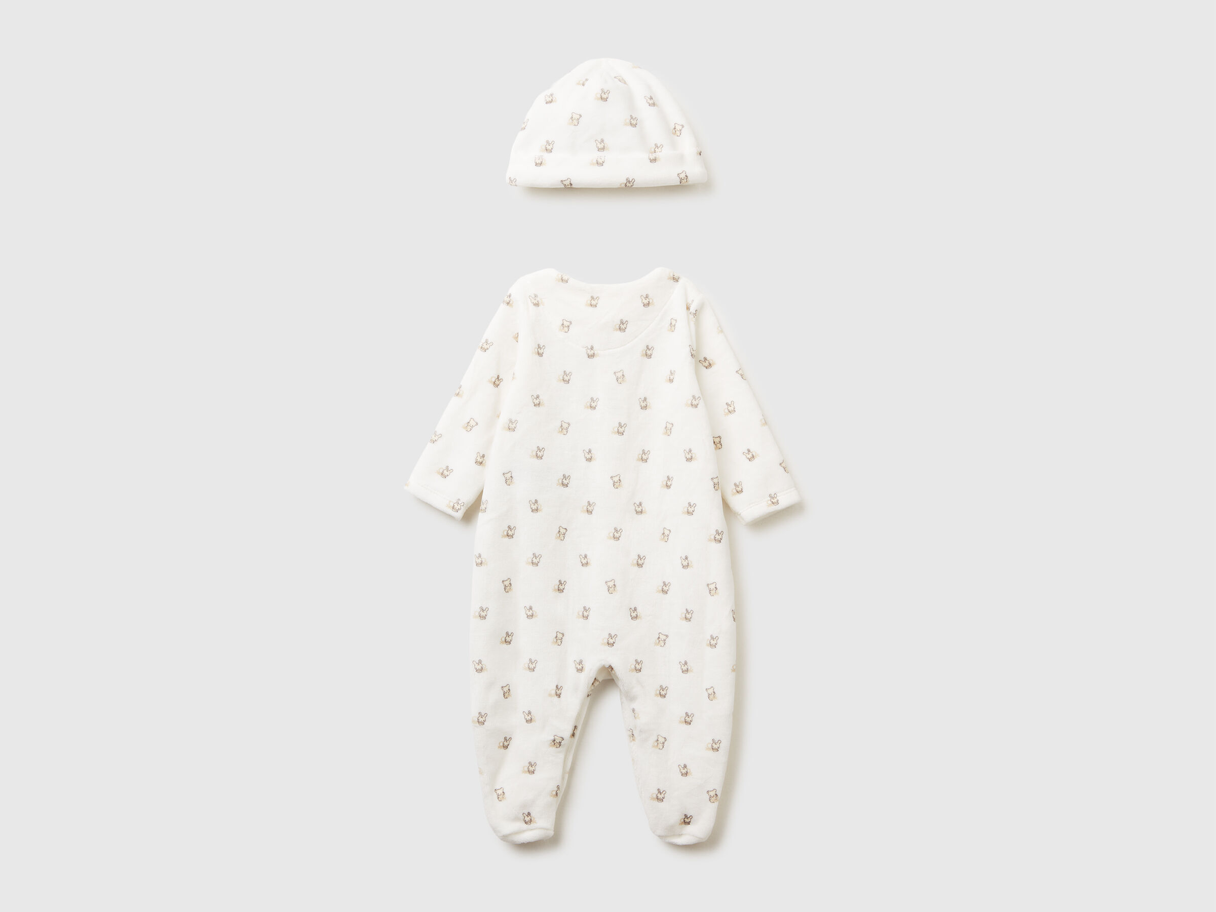 OVERALL + HAT New Born (0-18 months) image number 2
